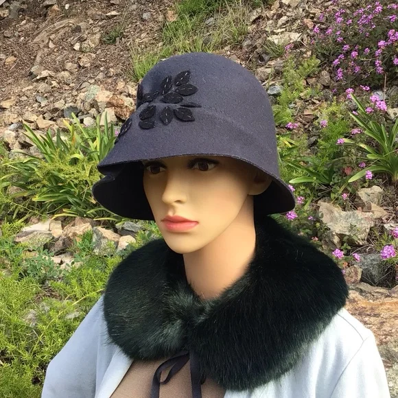 New Cloche Hat 100% wool charcoal tone with flowers